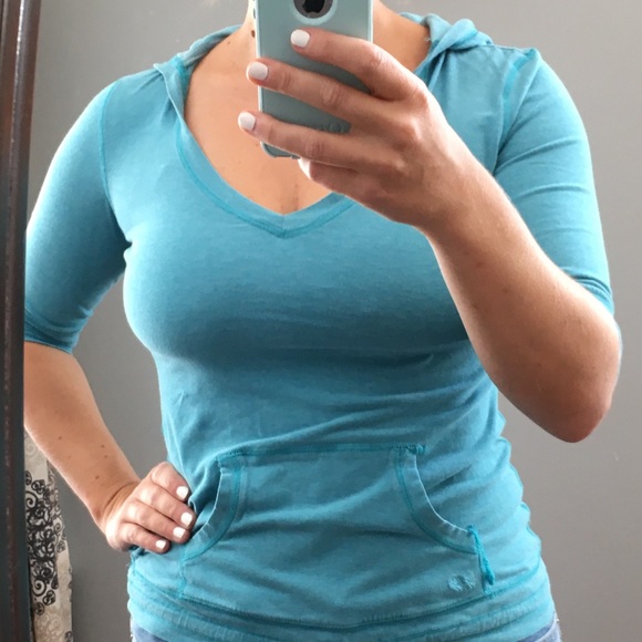 Garage Top Beautiful Blue - Picture 1 of 1